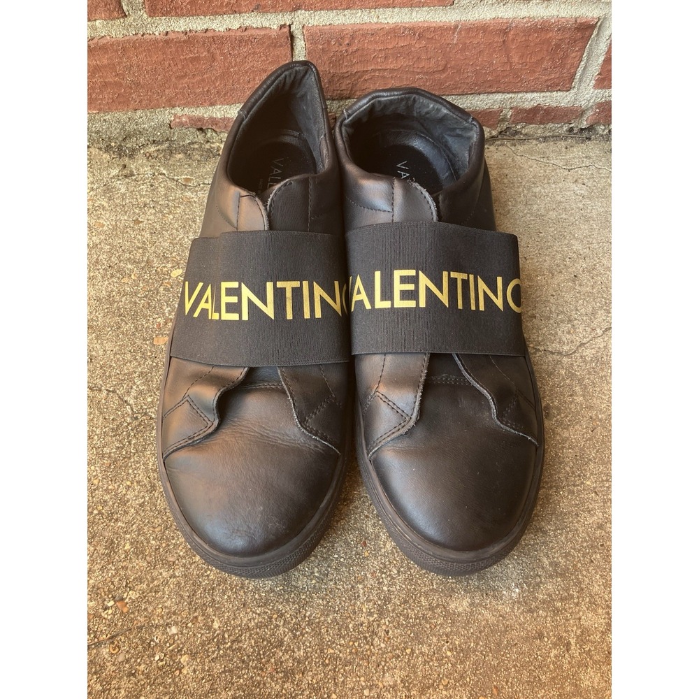 Valentino by Mario Valentino Men's Zeus Slip-On Sneaker in Black/Gold Odyssey 11